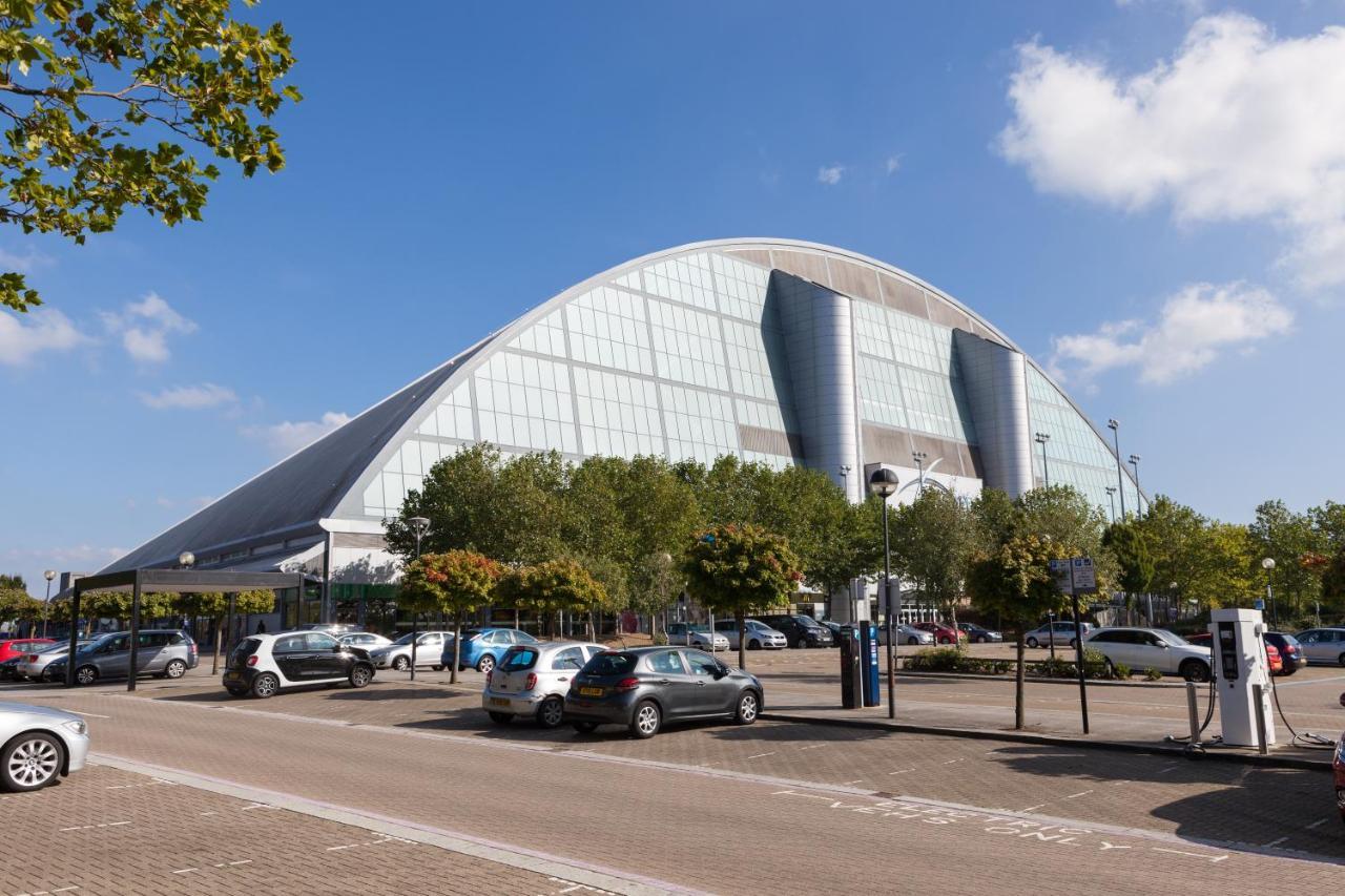 Ferienwohnung The Atrium Milton Keynes Exterior foto
