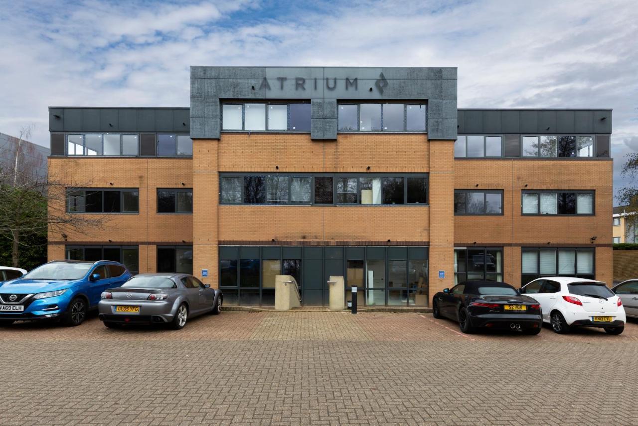 Ferienwohnung The Atrium Milton Keynes Exterior foto